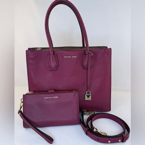 Michael Kors Handbags - Michael Kors Mercer large pebbled leather tote bag in burgundy Wallet Set